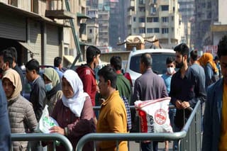 Tragedia a Gaza: sette civili uccisi dall'IDF mentre aspettavano aiuti umanitari
